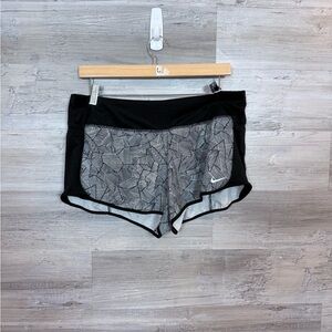 Nike Dri-FIT Geometric Print Running Shorts - Black/White - Size Large